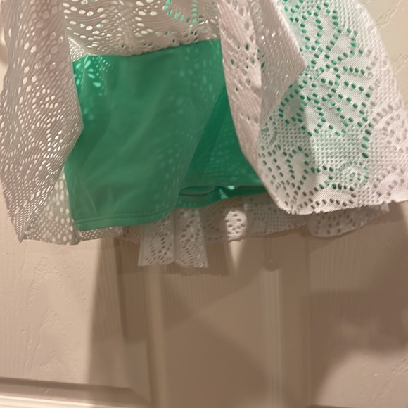 Breaking Waves Green White Bikini Swim Top L - Picture 3 of 6